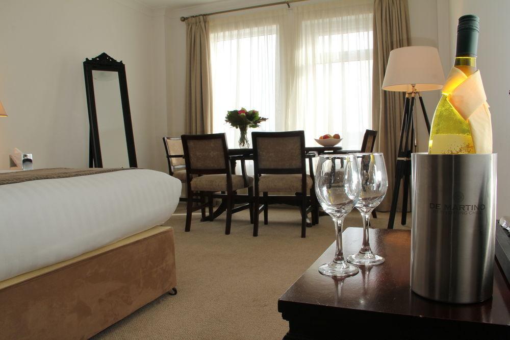 Bay View Hotel 킬리벡스 외부 사진