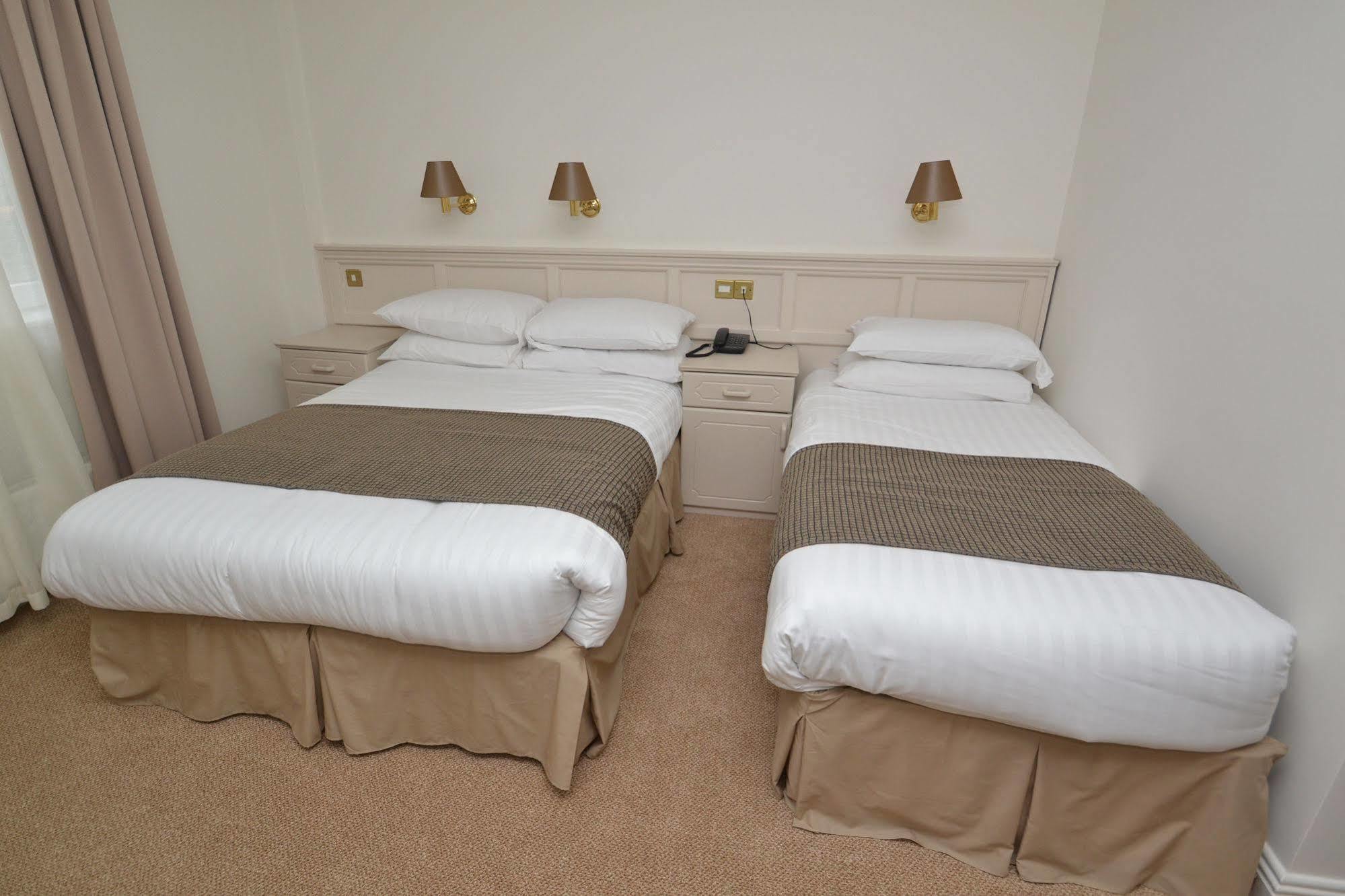 Bay View Hotel 킬리벡스 외부 사진