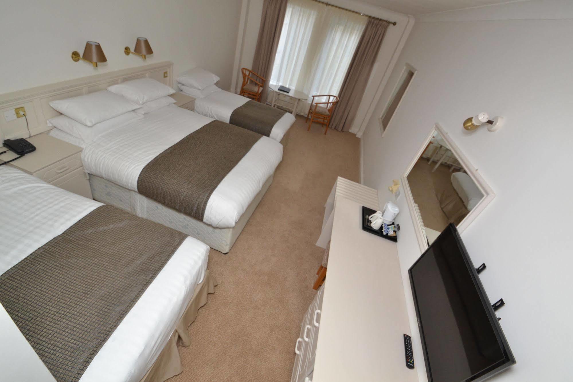 Bay View Hotel 킬리벡스 외부 사진