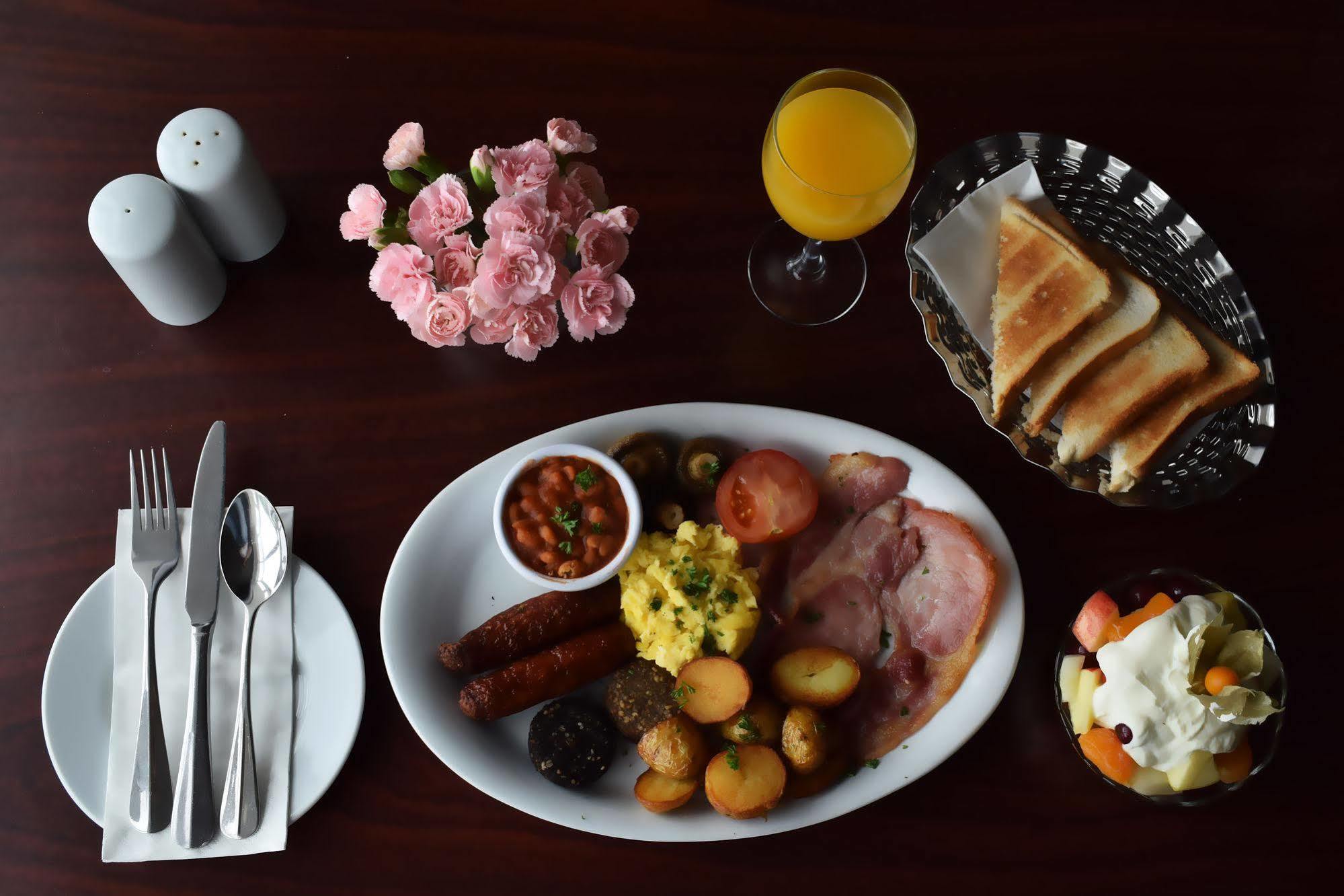 Bay View Hotel 킬리벡스 외부 사진